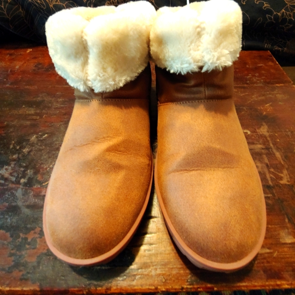 Flojos Moccasins Size 7